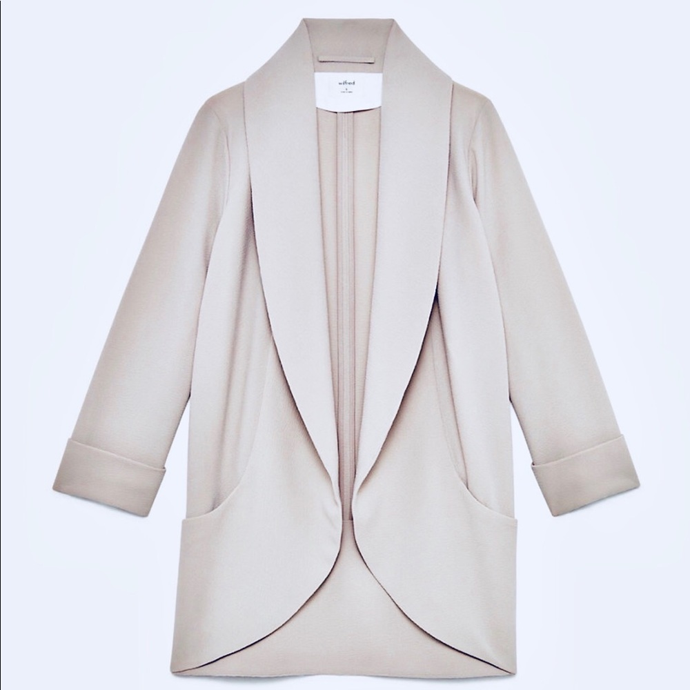 🆕 NWT!! Aritzia Chevalier Jacket. Bone.